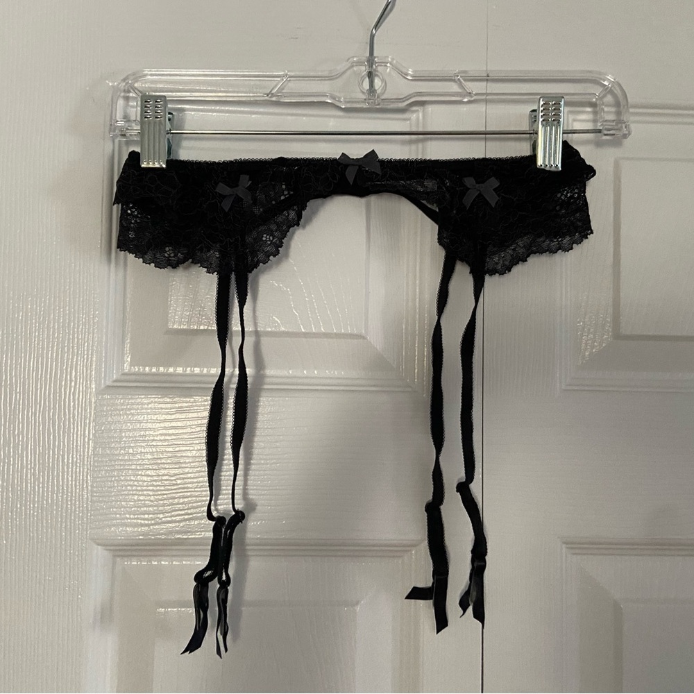 Victoria Secret Black Lace Garter